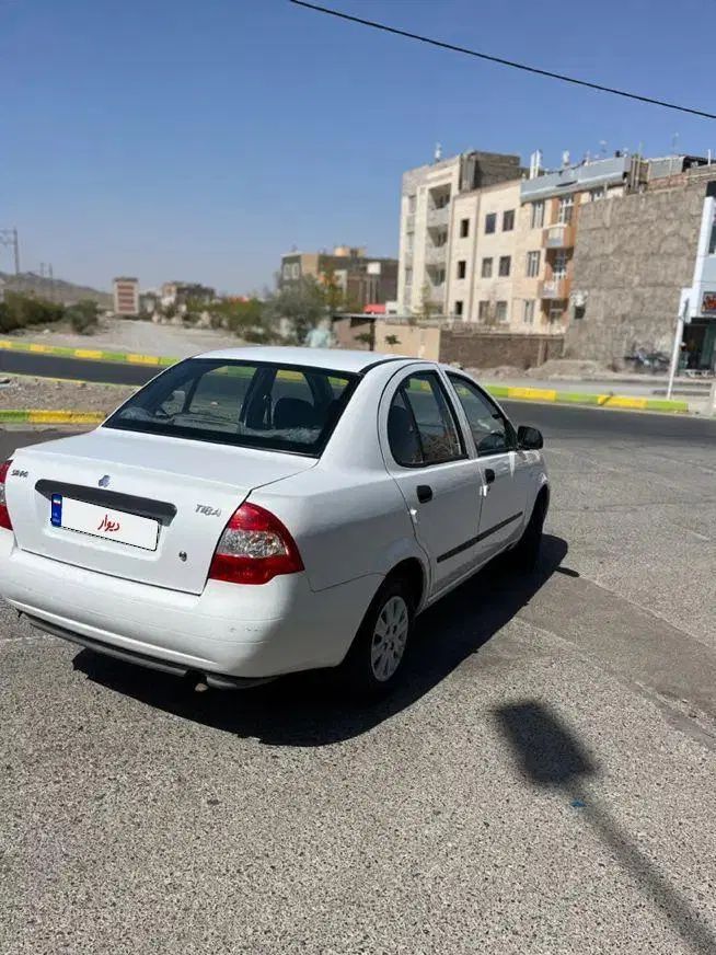 تیبا صندوق دار SX - 1396