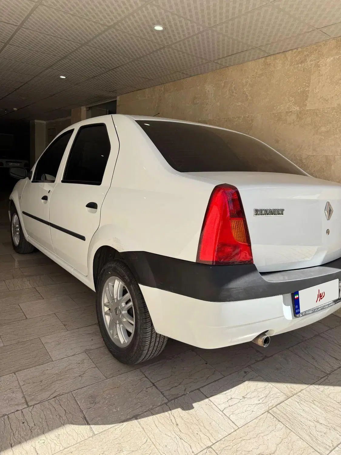 رنو تندر 90 E2 - 1393