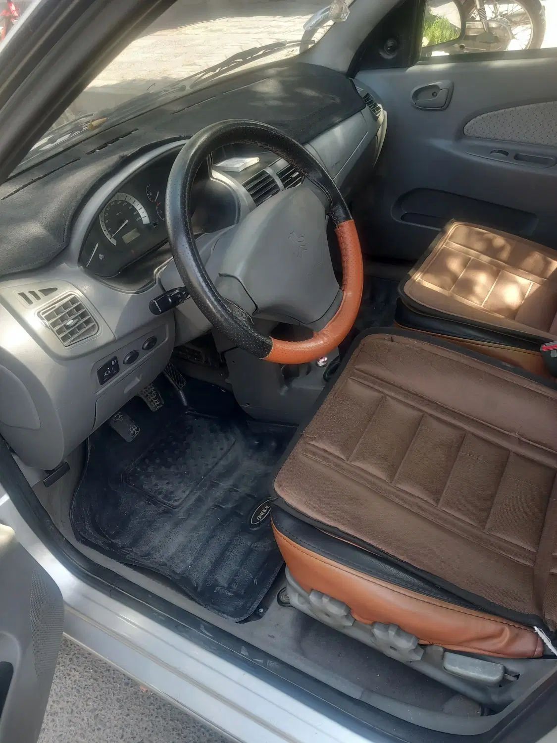 تیبا صندوق دار SX - 1390