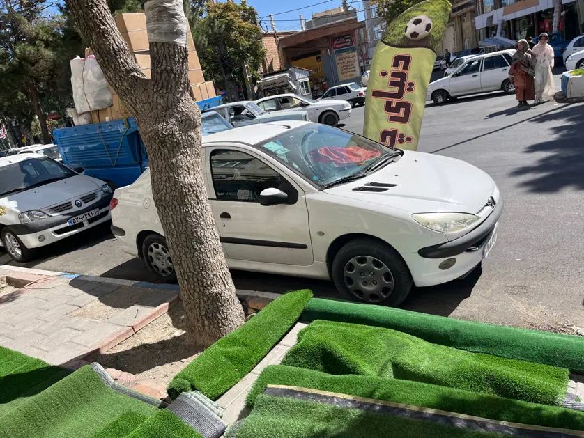 پژو ۲۰۶ صندوق دار v8 - 1397
