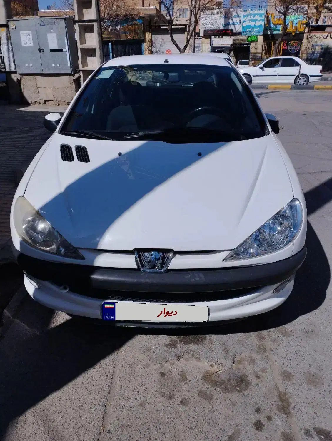 پژو ۲۰۶ صندوق دار v8 - 1394