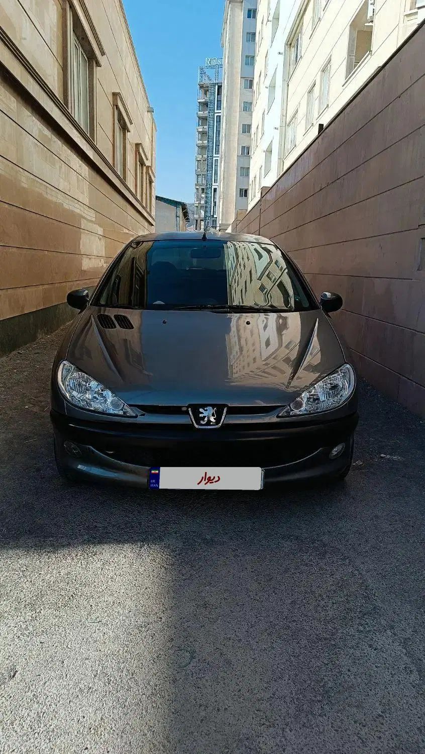 پژو ۲۰۶ صندوق دار v8 - 1389