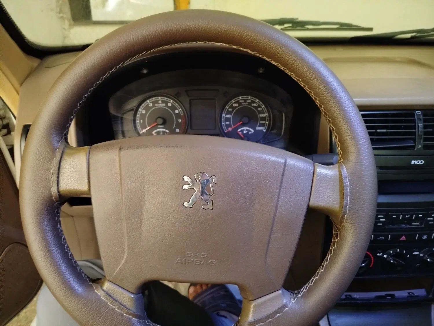 پژو 405 SLX بنزینی TU5 - 1395