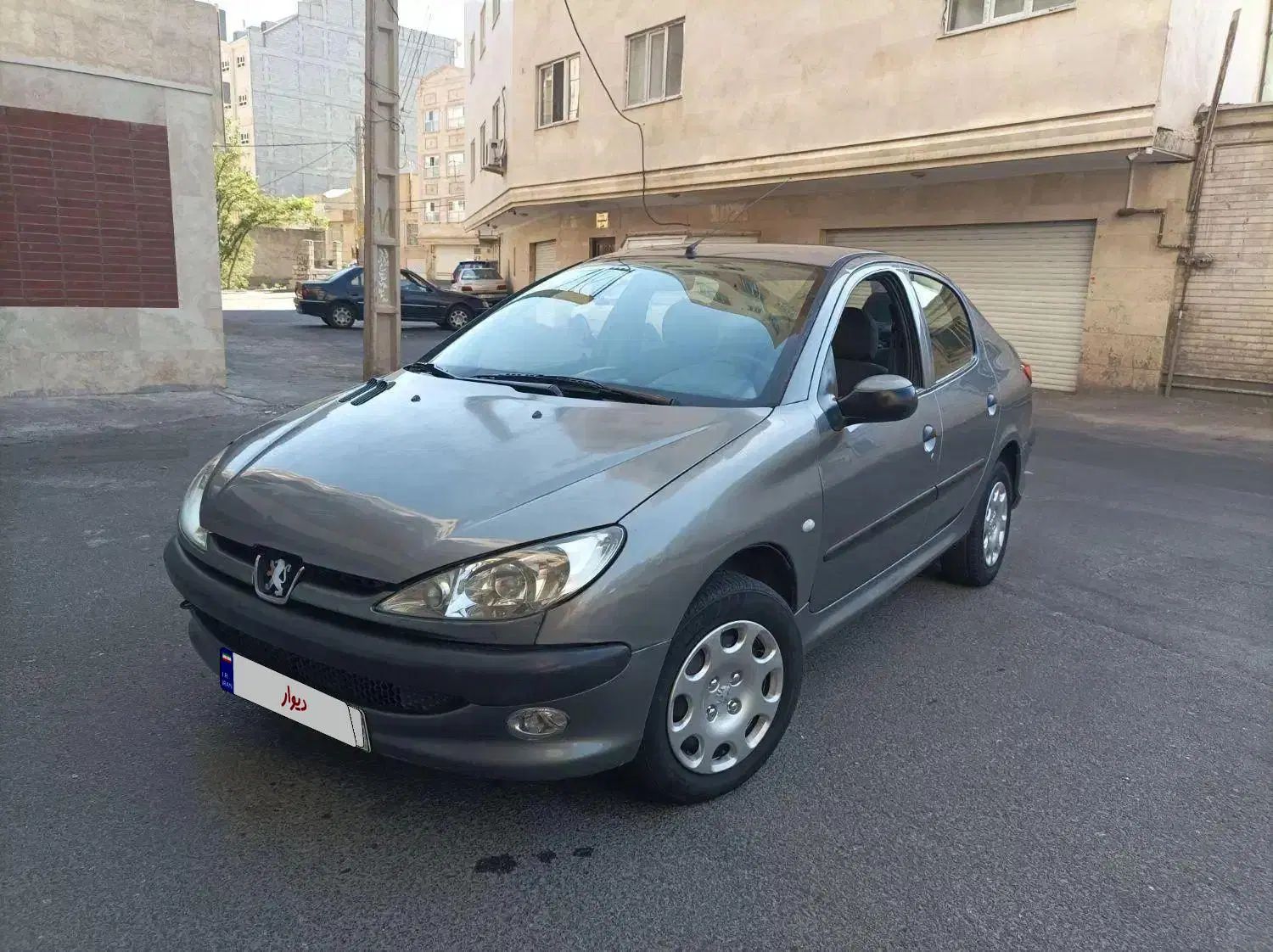 پژو ۲۰۶ صندوق دار v8 - 1395