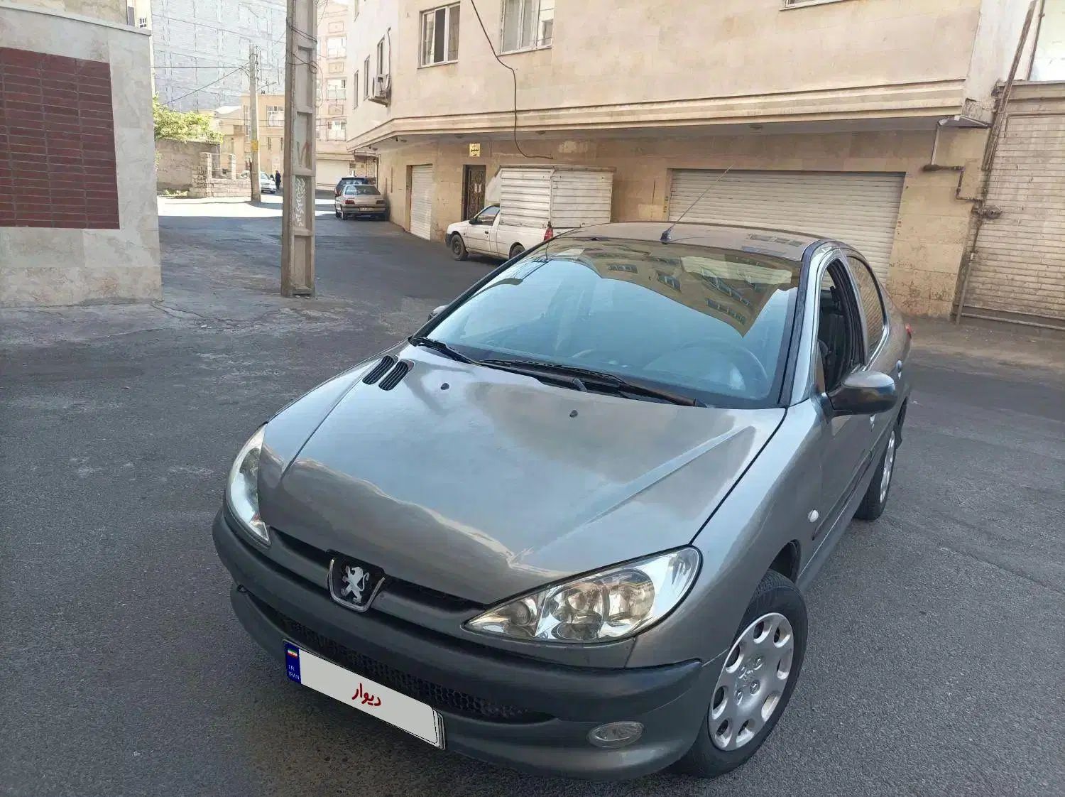 پژو ۲۰۶ صندوق دار v8 - 1395