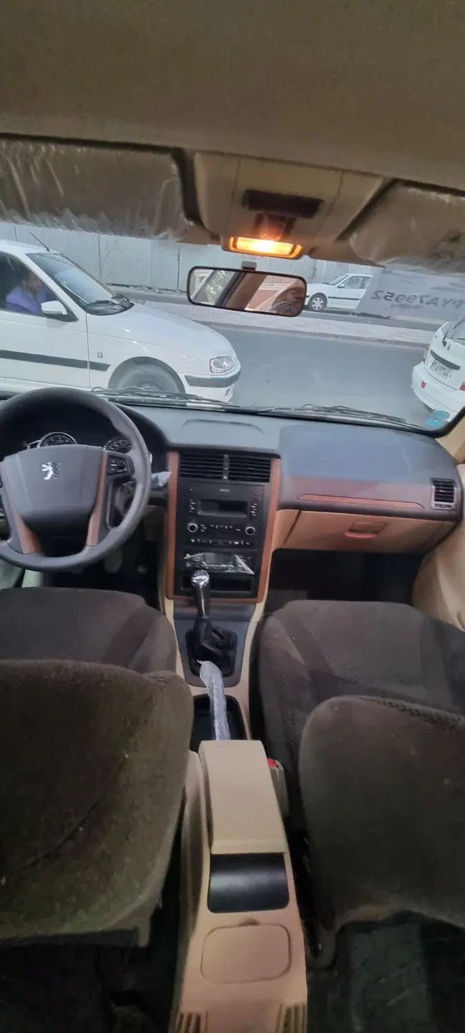 پژو پارس سال - 1402