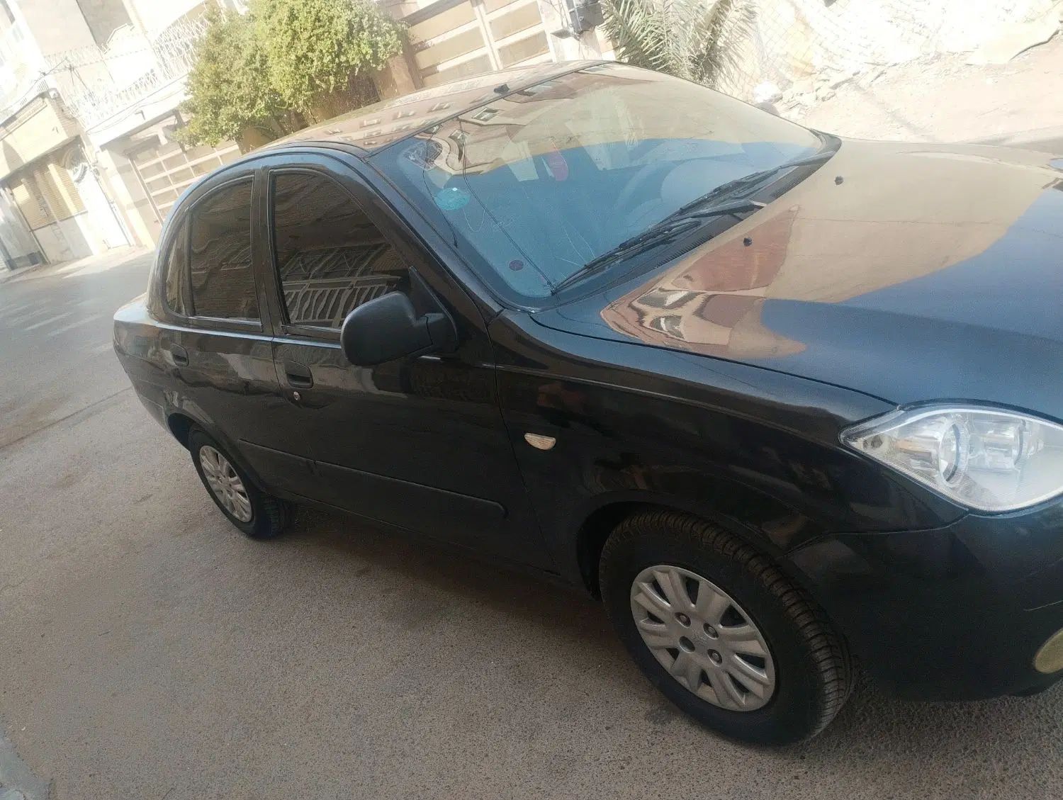 تیبا صندوق دار SX - 1391