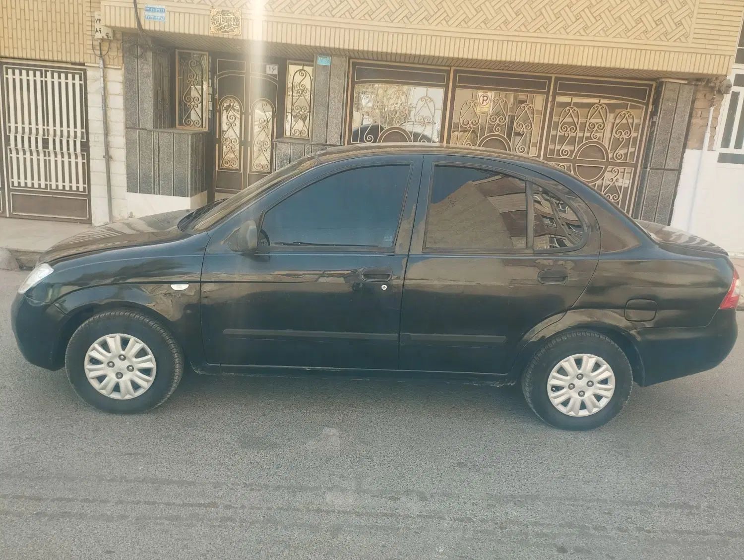 تیبا صندوق دار SX - 1391