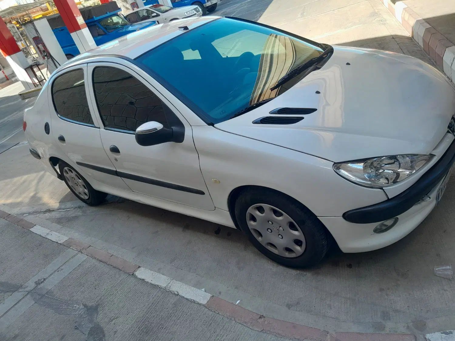 پژو ۲۰۶ صندوق دار v2 - 1390