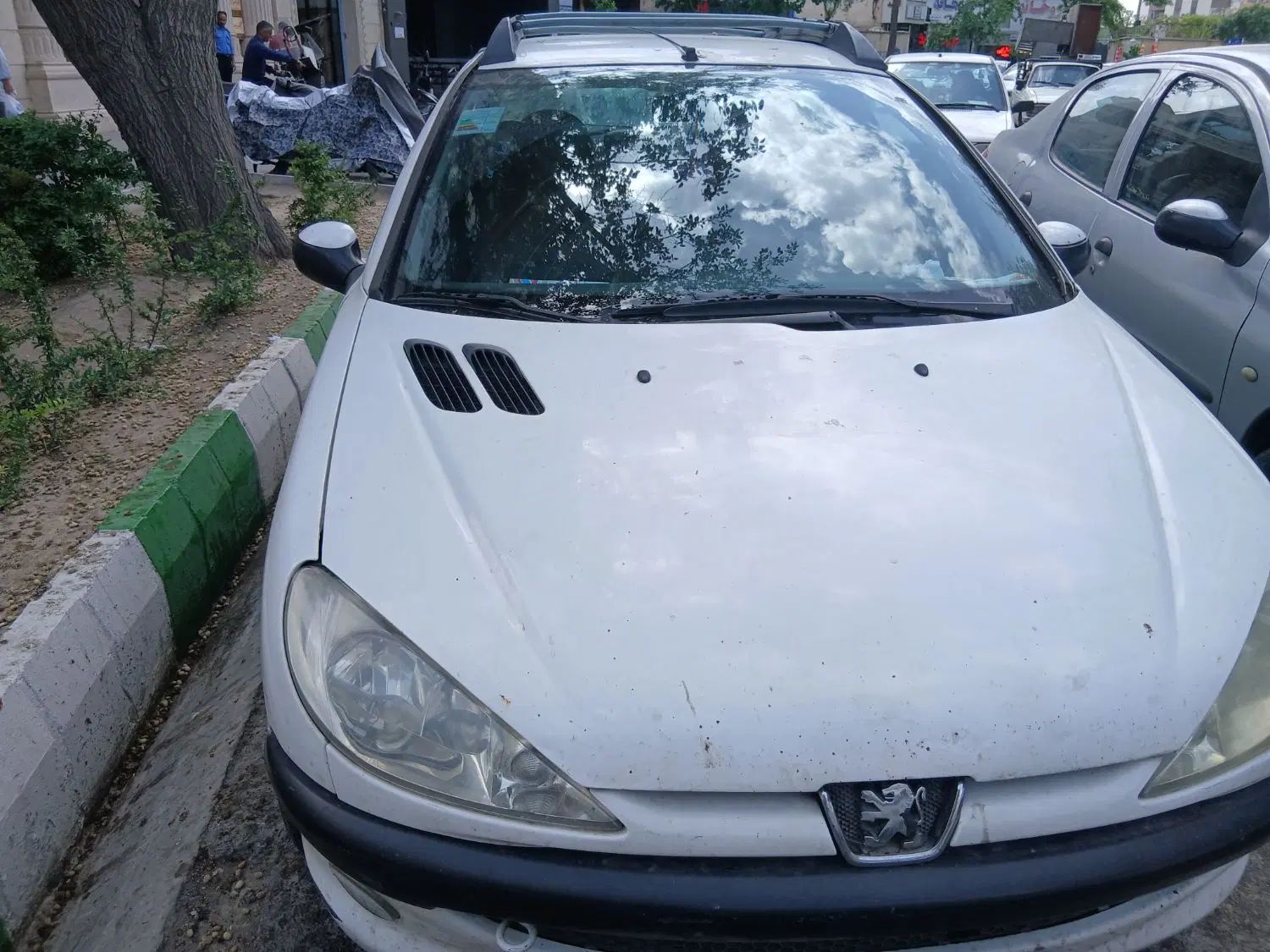 پژو ۲۰۶ صندوق دار v8 - 1395