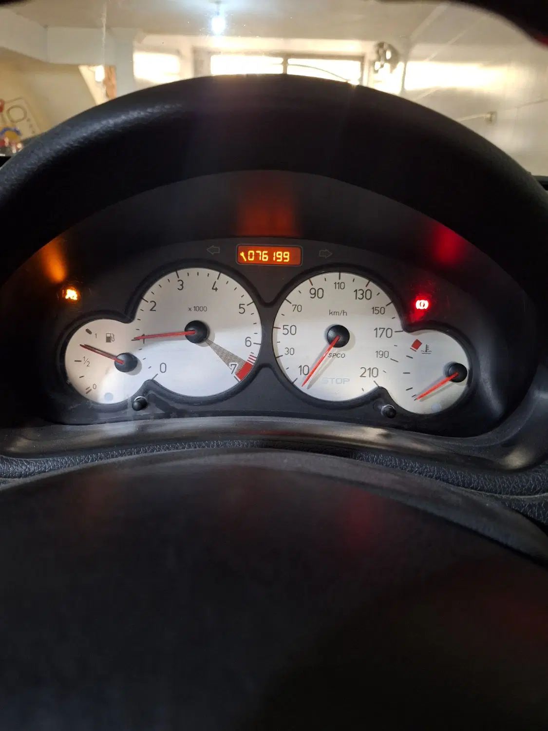 پژو ۲۰۶ صندوق دار v8 - 1396