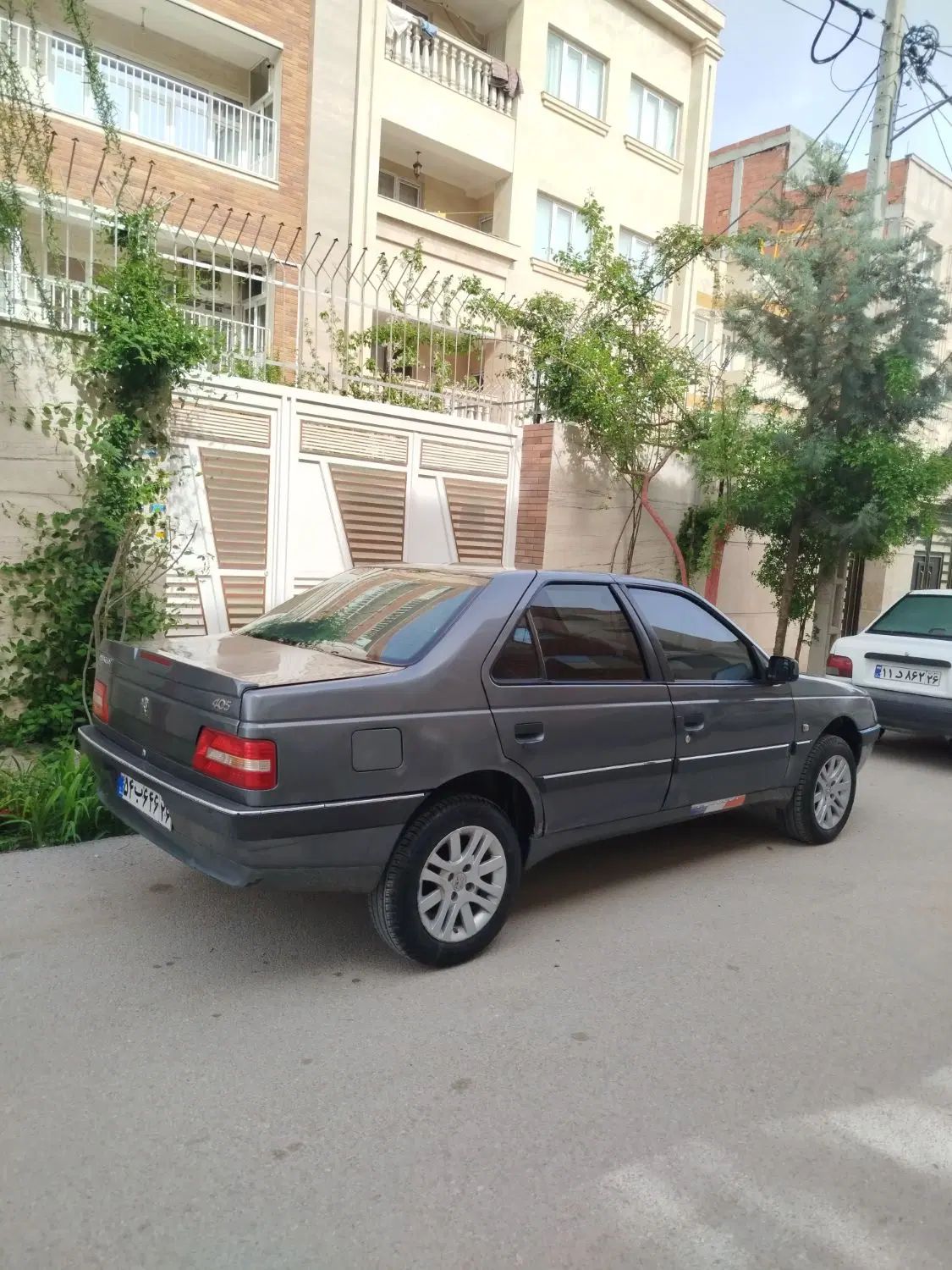 پژو 405 SLX بنزینی TU5 - 1393