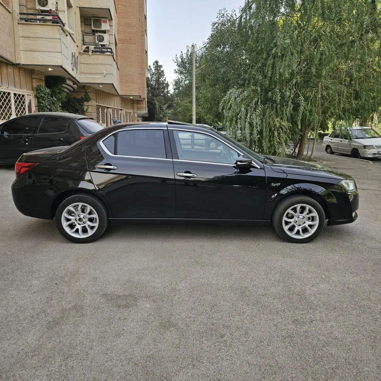 دنا پلاس توربو اتوماتیک - 1403