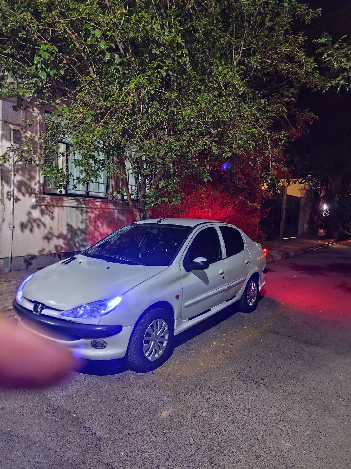 پژو ۲۰۶ صندوق دار v8 - 1395