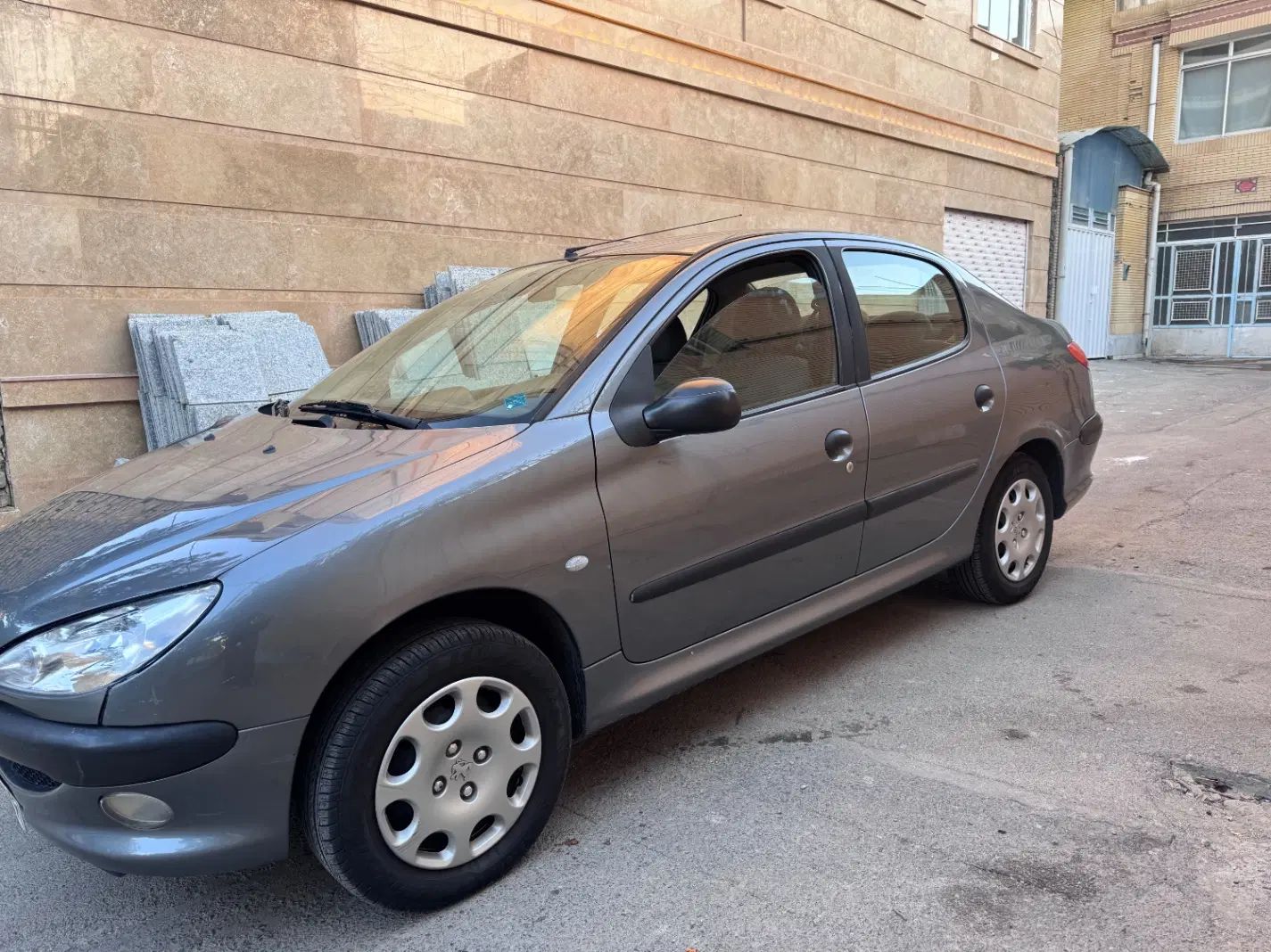 پژو ۲۰۶ صندوق دار v20 - 1388