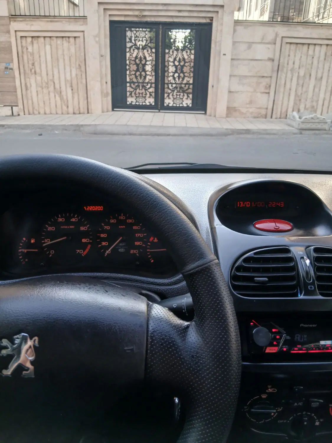 پژو 206 تیپ 2 - 1390
