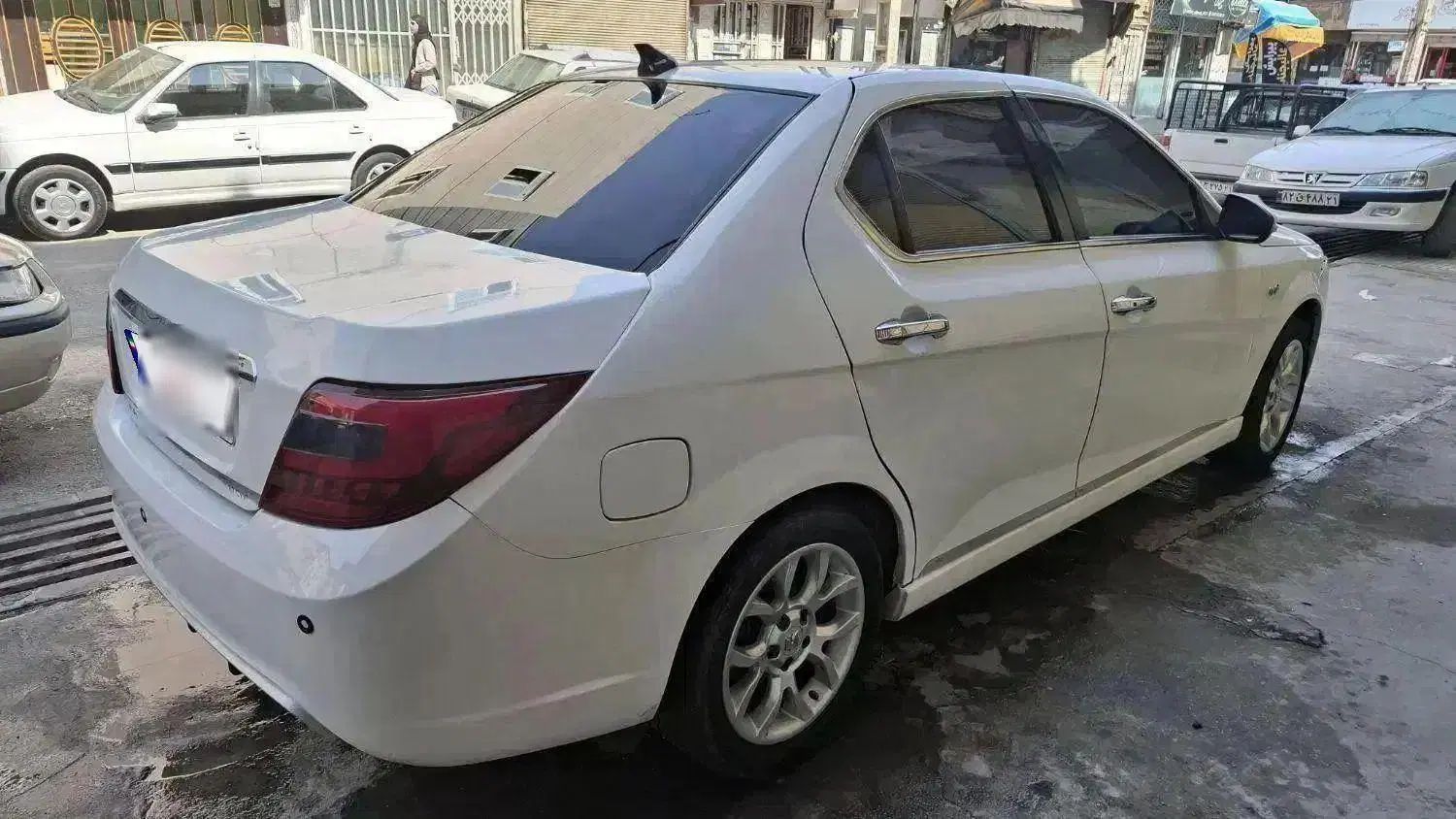 دنا پلاس توربو 6 دنده - 1403