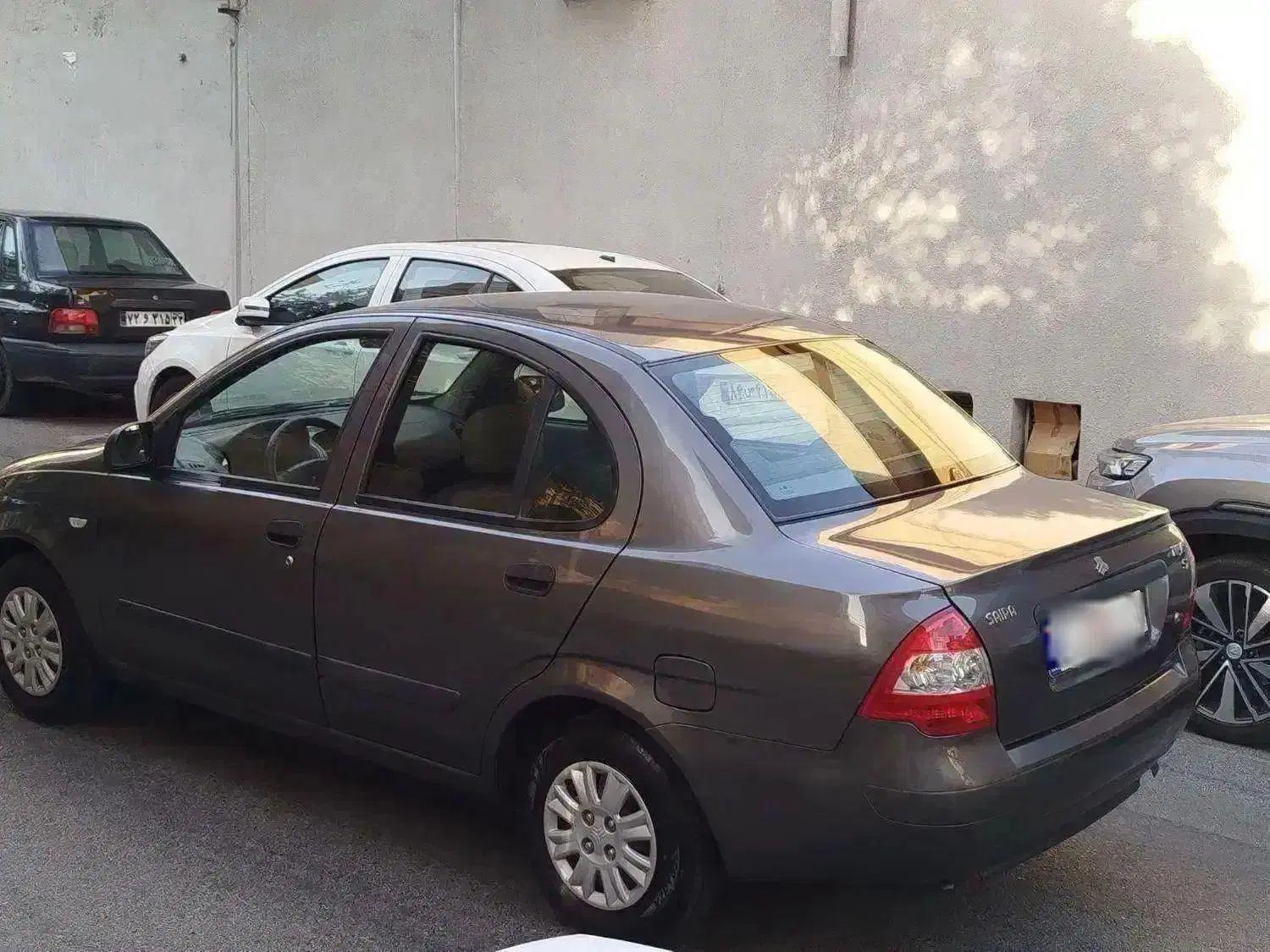 تیبا صندوق دار SX - 1395