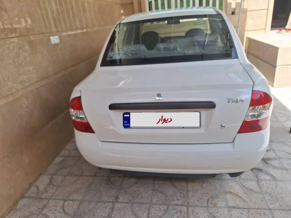 تیبا صندوق دار SX - 1400