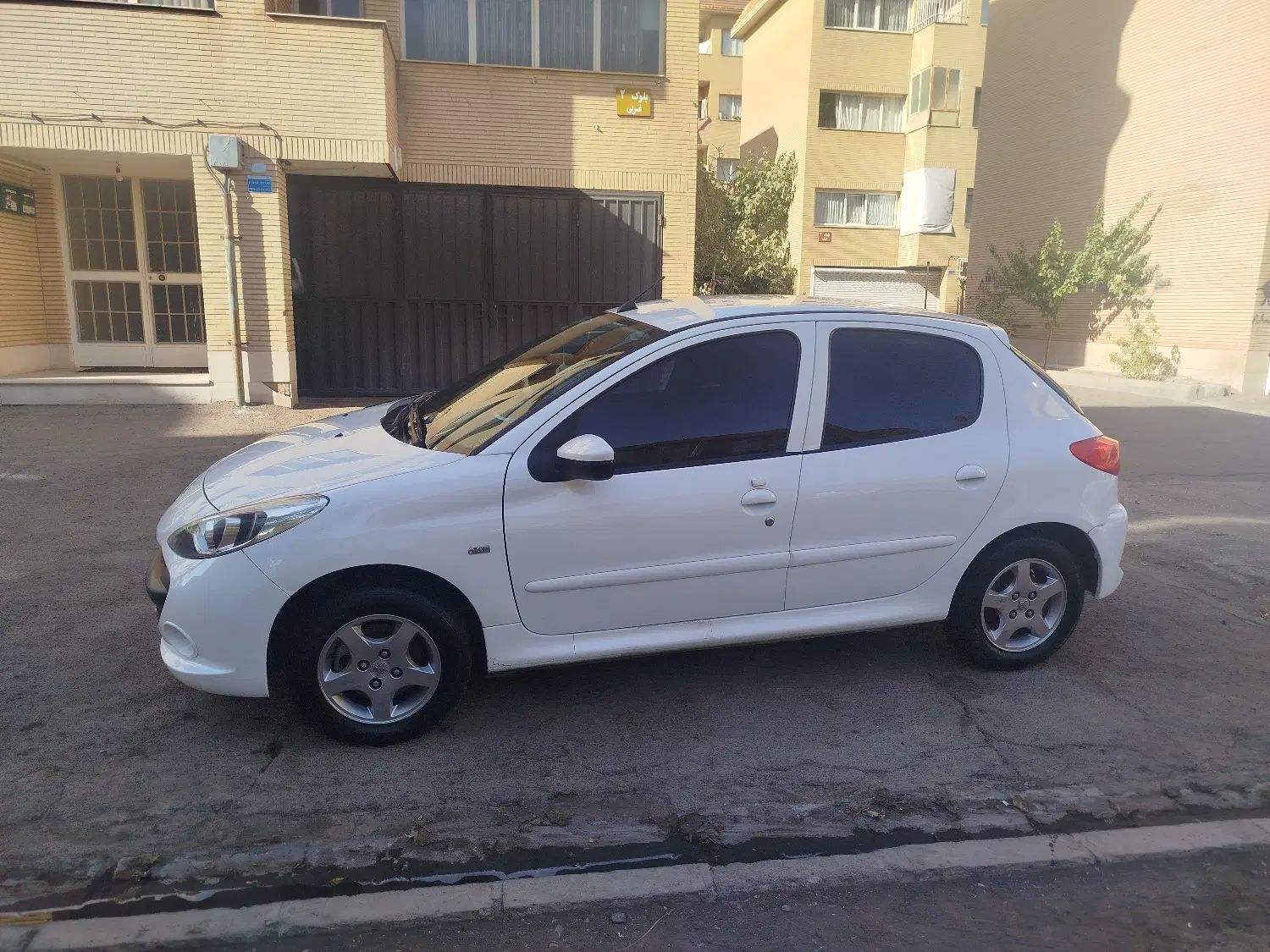 پژو 207 اتوماتیک TU5P - 1402