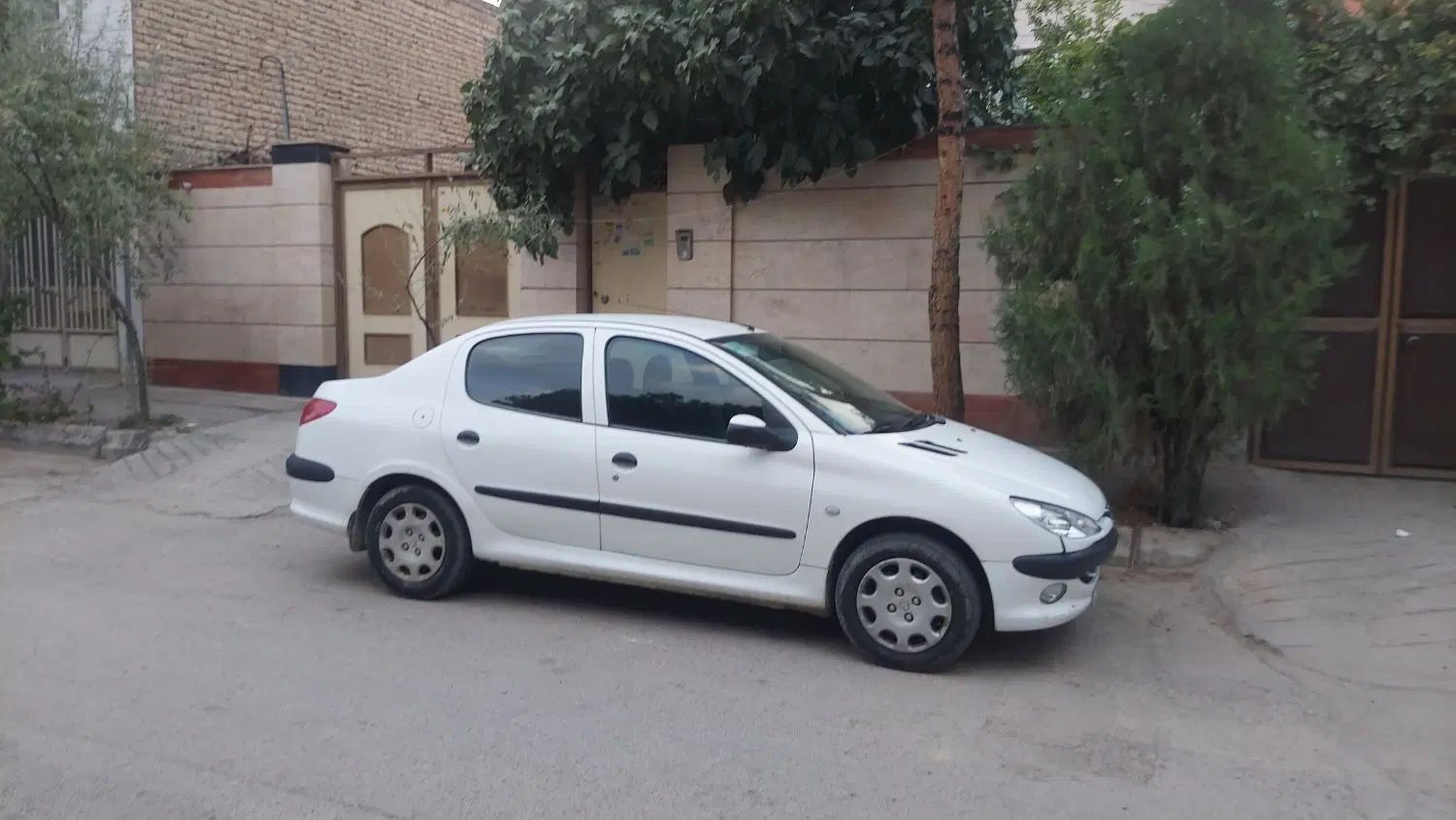 خودرو پژو، ۲۰۶ صندوق دار آگهی ann_20539577