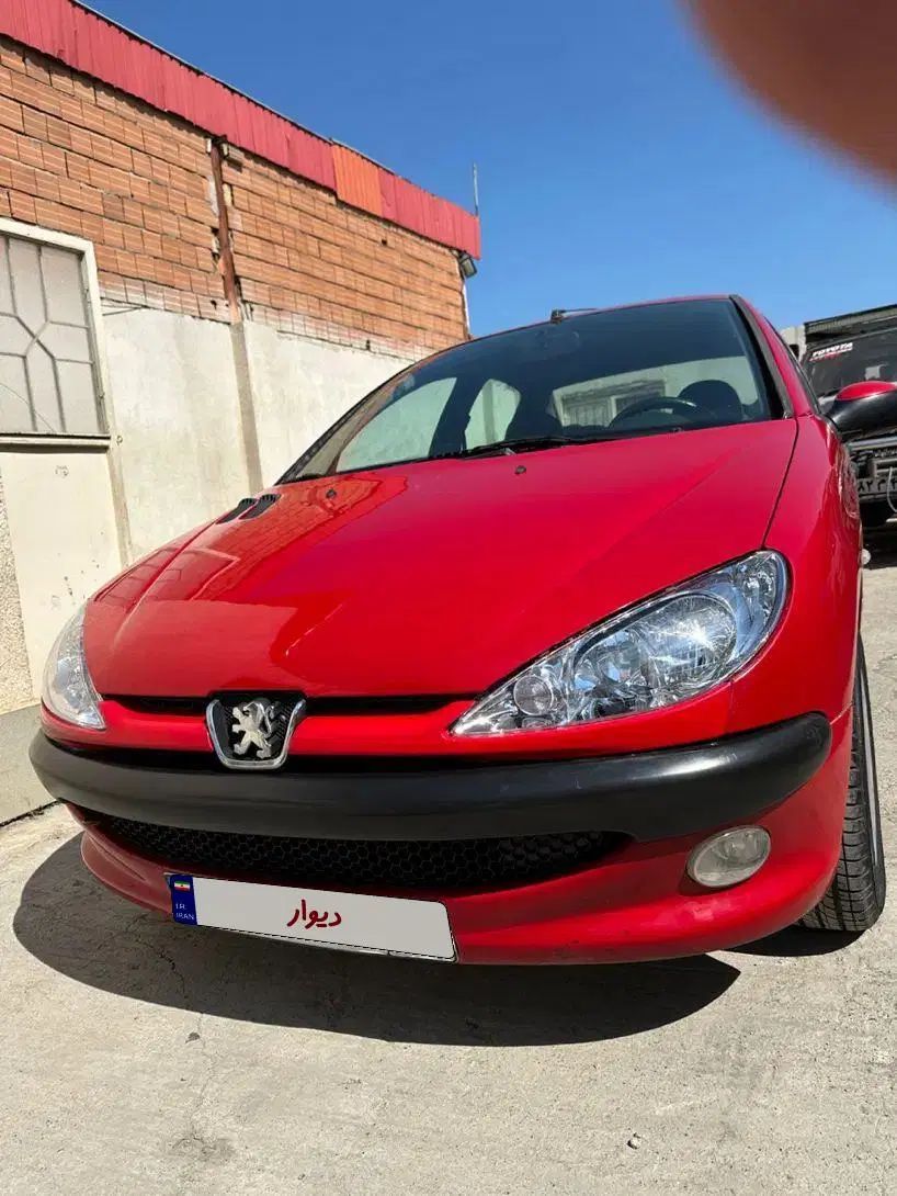 پژو ۲۰۶ صندوق دار v8 - 1393