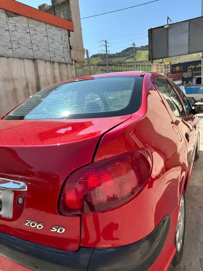 پژو ۲۰۶ صندوق دار v8 - 1393