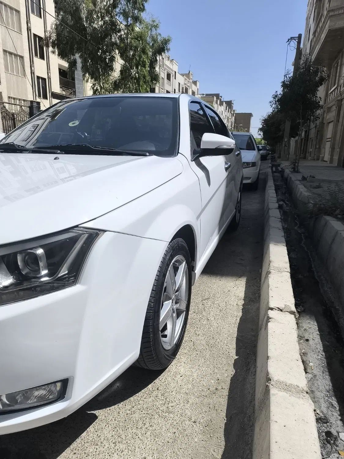 دنا پلاس توربو 6 دنده - 1402