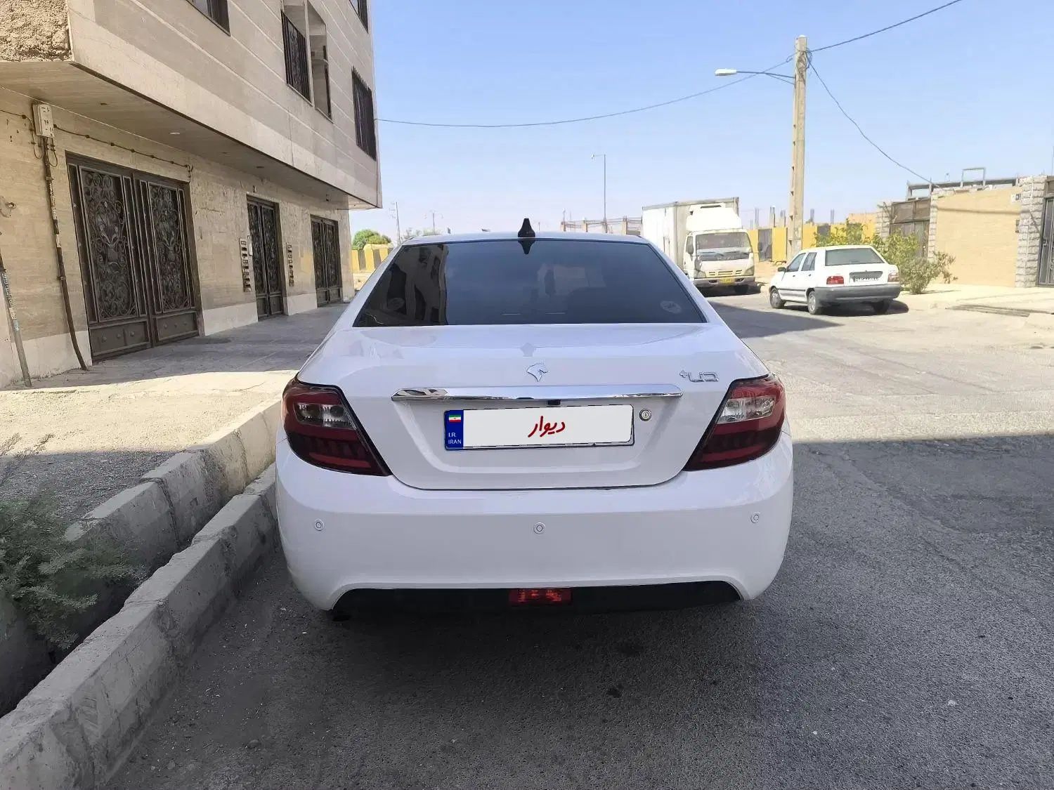 دنا پلاس توربو 6 دنده - 1402