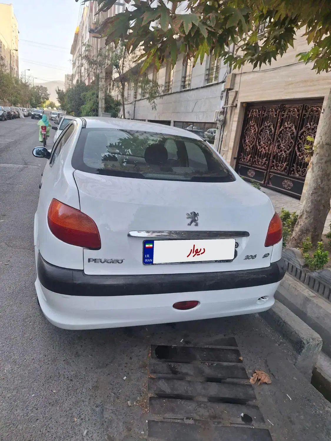 پژو ۲۰۶ صندوق دار v20 - 1386