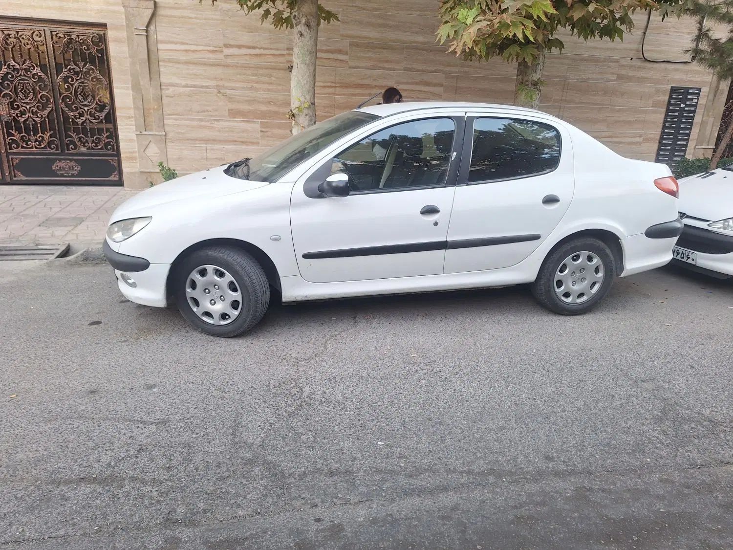 پژو ۲۰۶ صندوق دار v20 - 1386