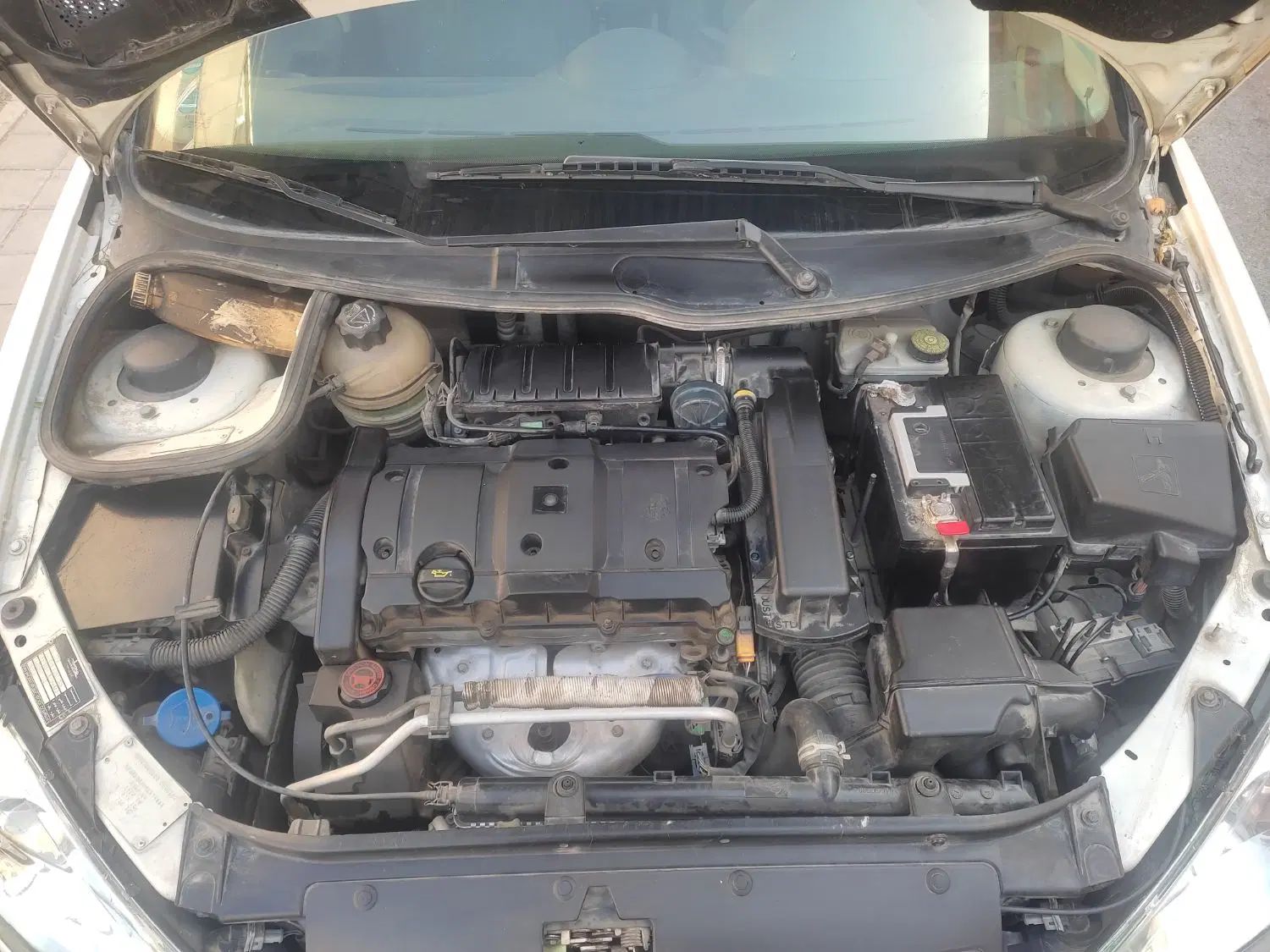 پژو ۲۰۶ صندوق دار v8 - 1388