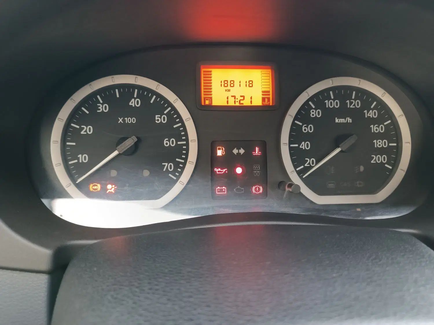 رنو تندر 90 E2 - 1387