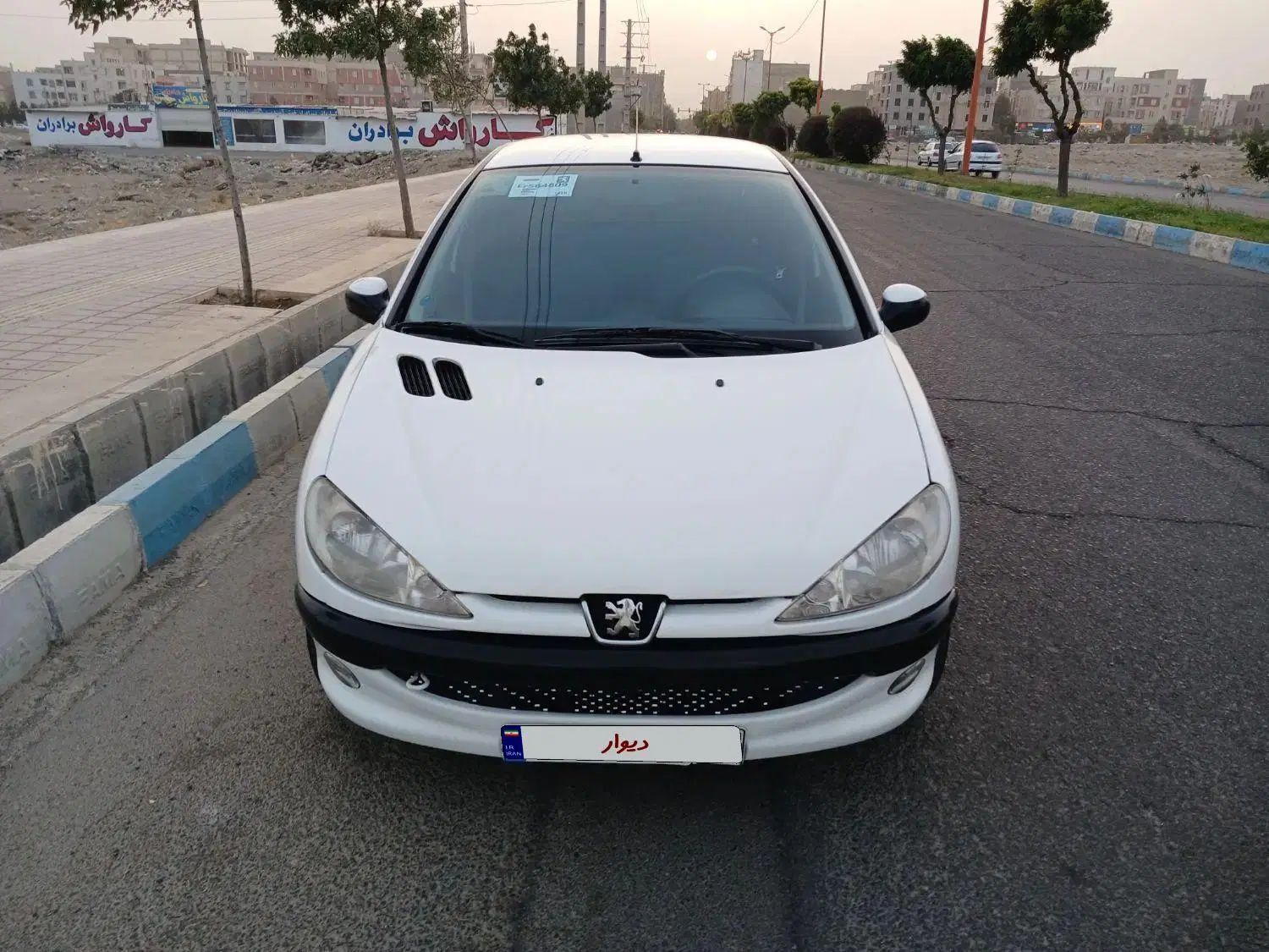 خودرو پژو، ۲۰۶ صندوق دار آگهی ann_20541524