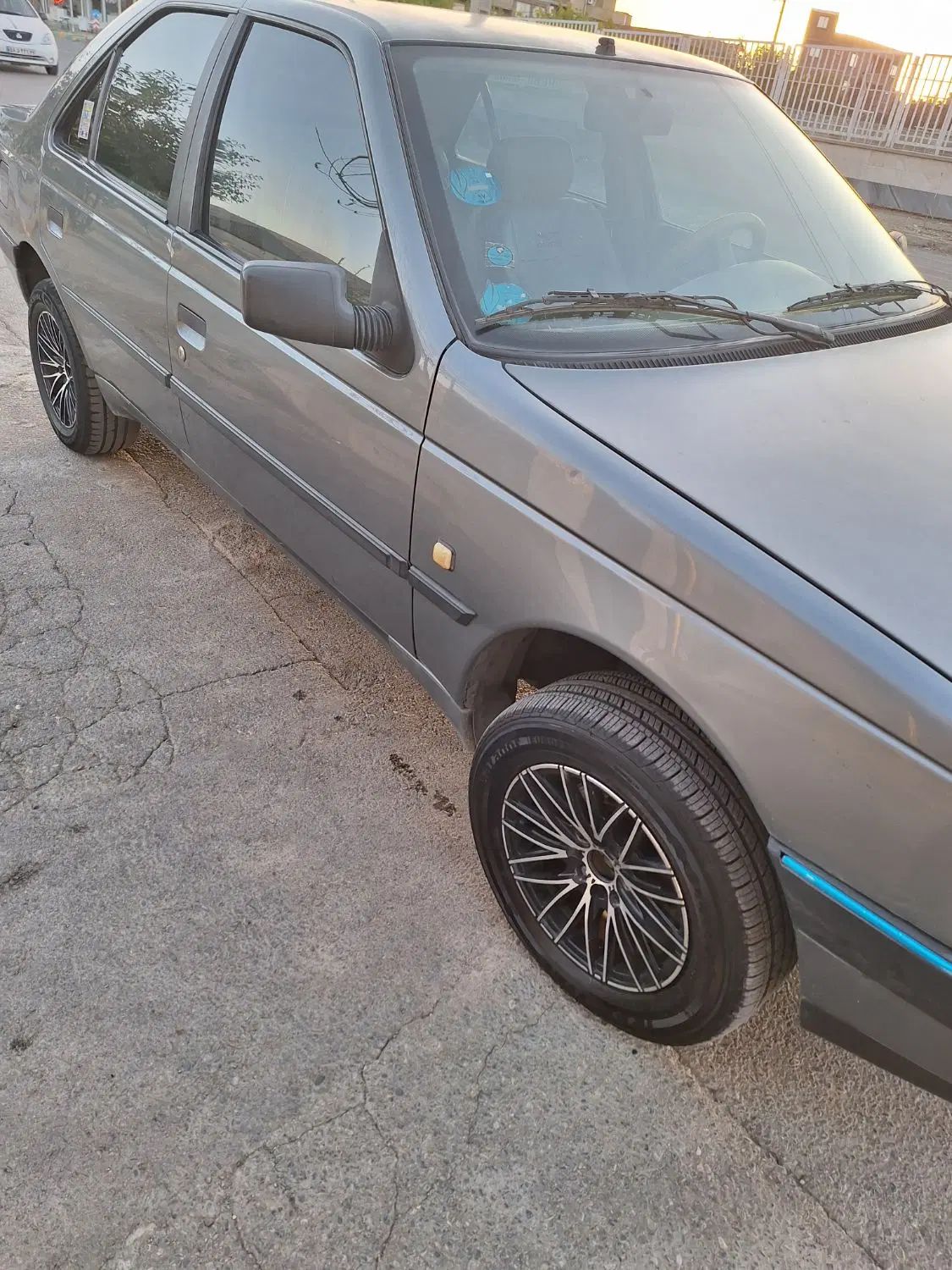 پژو 405 GLX - دوگانه سوز - 1390