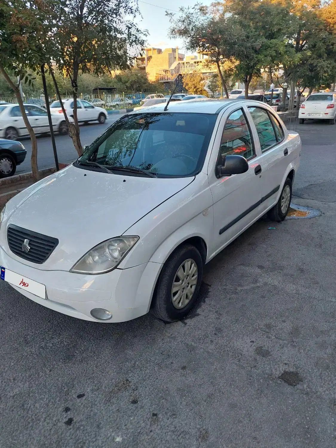 تیبا صندوق دار SX - 1394