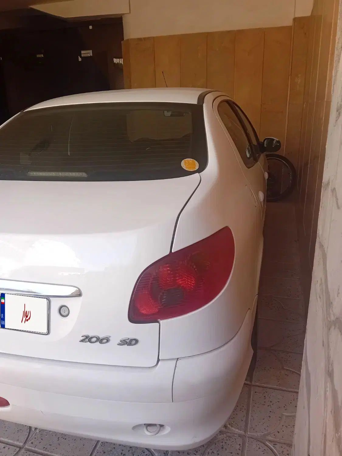 پژو ۲۰۶ صندوق دار v8 - 1390