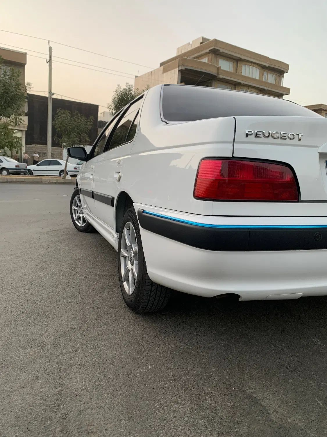 پژو پارس ELX-XU7P سفارشی - 1402