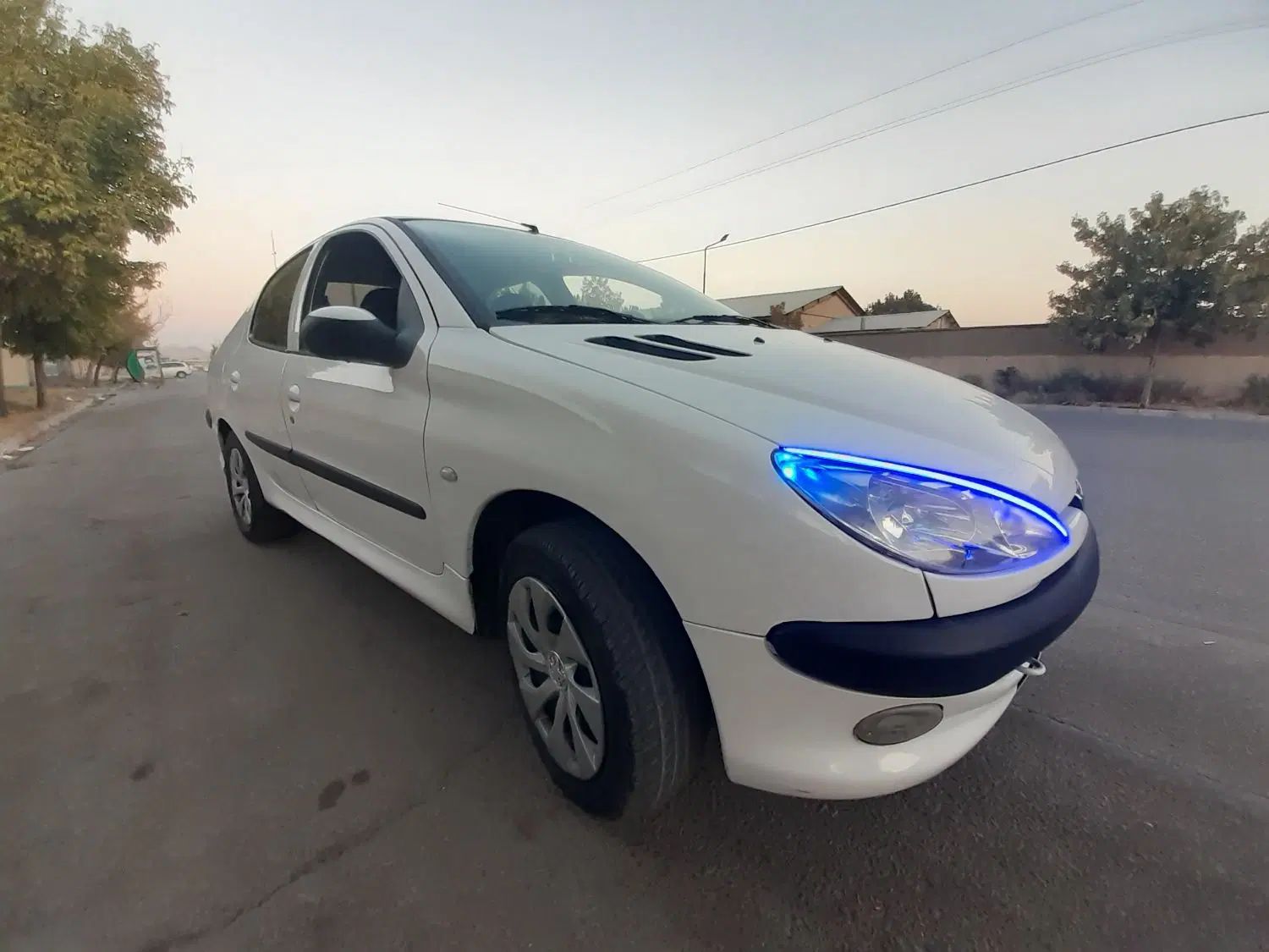 پژو ۲۰۶ صندوق دار v8 - 1388