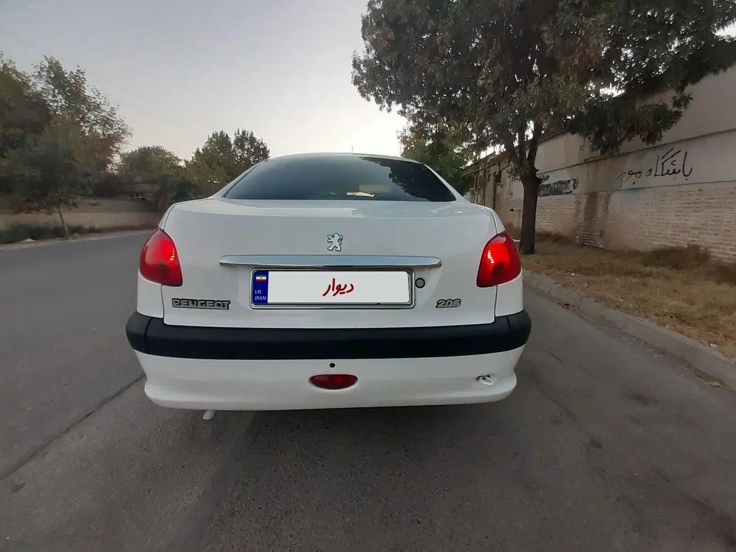 پژو ۲۰۶ صندوق دار v8 - 1388