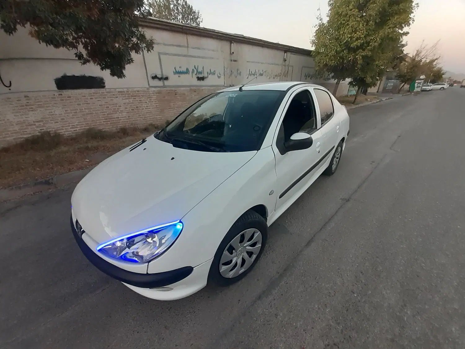 پژو ۲۰۶ صندوق دار v8 - 1388