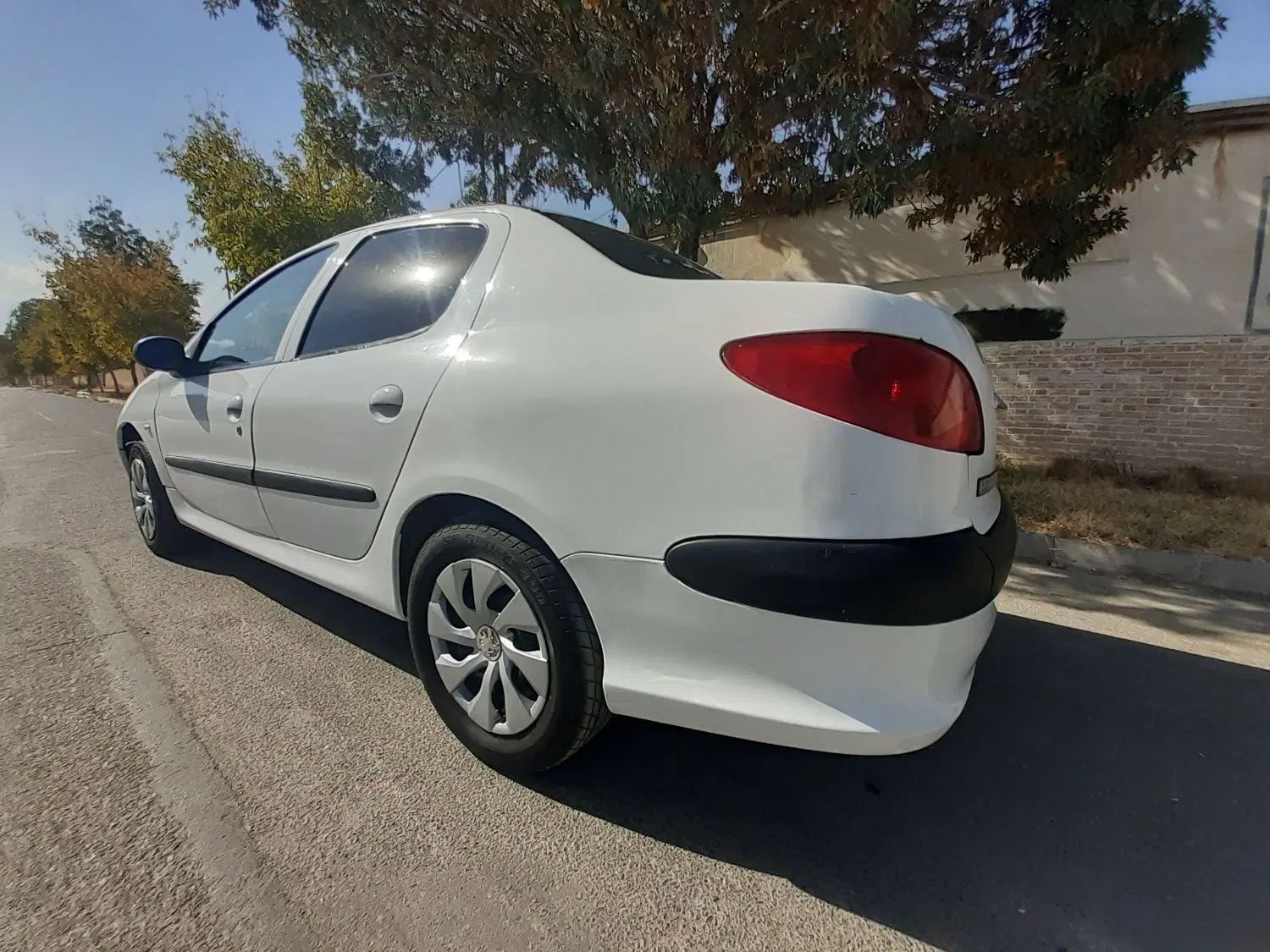 پژو ۲۰۶ صندوق دار v8 - 1388