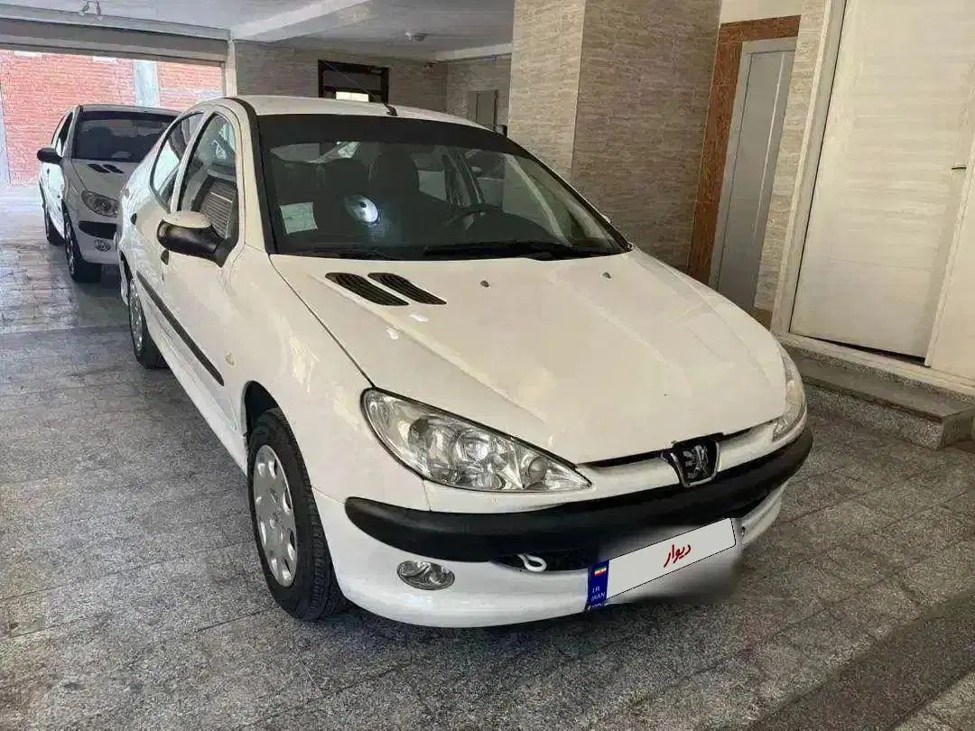 پژو ۲۰۶ صندوق دار v8 - 1394