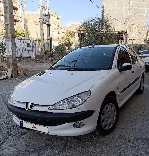 پژو ۲۰۶ صندوق دار v8 - 1394