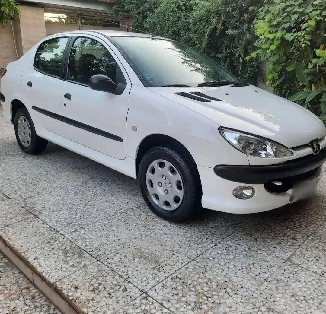 پژو ۲۰۶ صندوق دار v8 - 1389