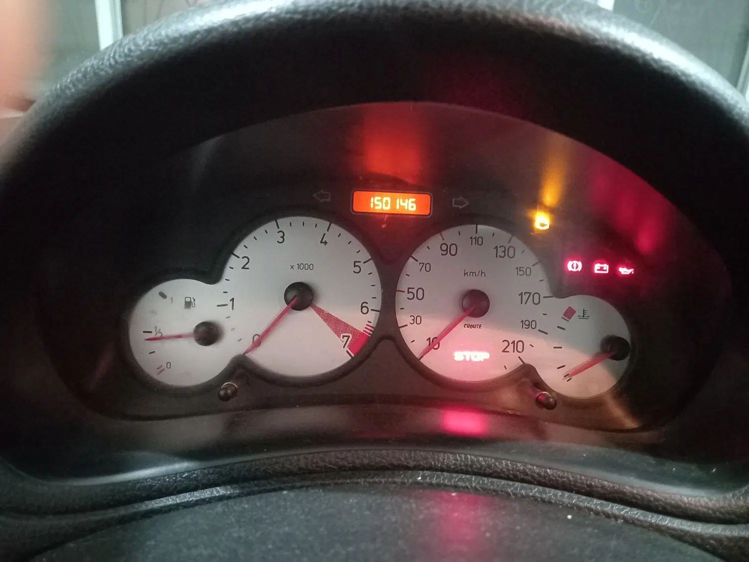 پژو ۲۰۶ صندوق دار v8 - 1395