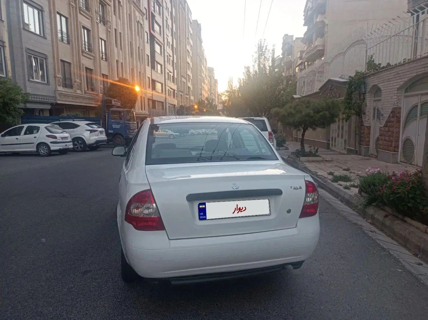 تیبا صندوق دار SX - 1398