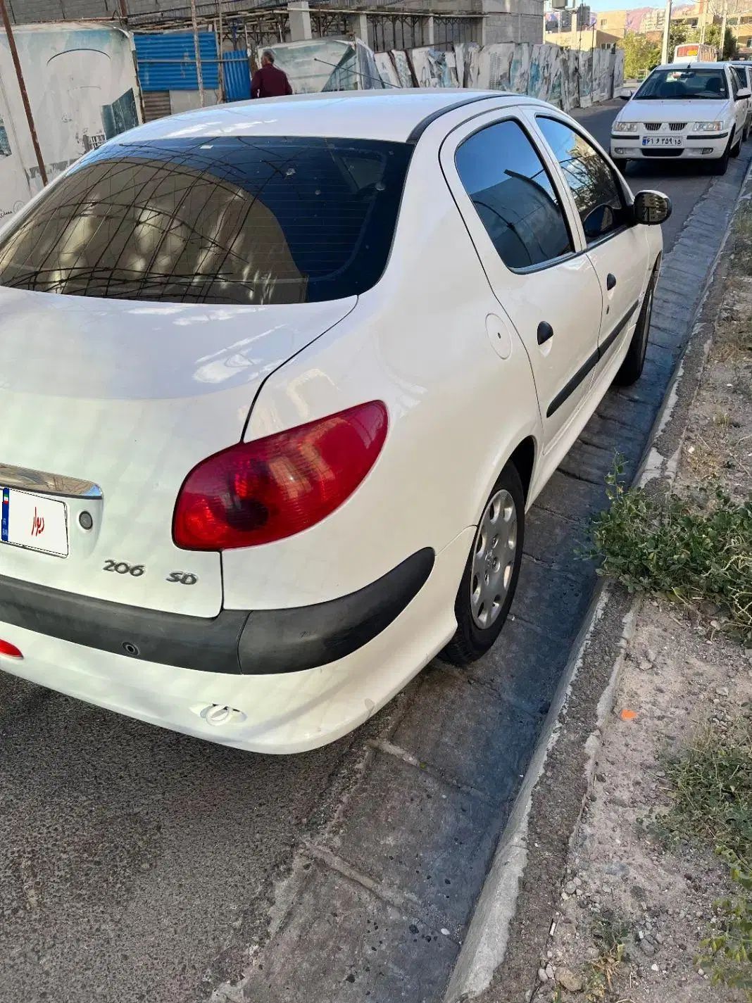 پژو ۲۰۶ صندوق دار v8 - 1397