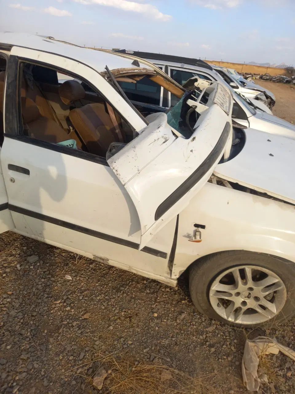سمند LX XU7 - 1390