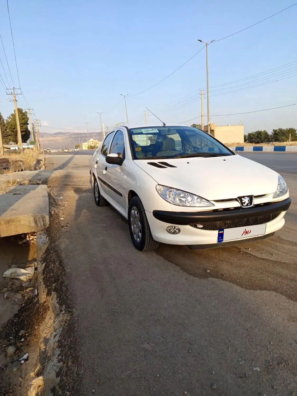 پژو ۲۰۶ صندوق دار v8 - 1394